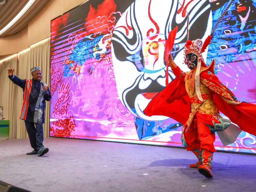 Ya'an, Sichuan: Diplomats Explore Panda Habitat and Tea Culture